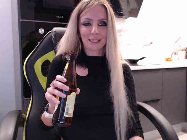 chat room Blondalina
