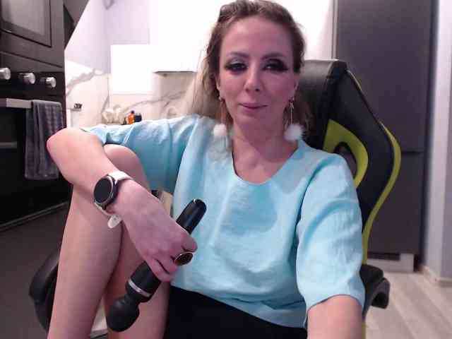 blondalina webcam