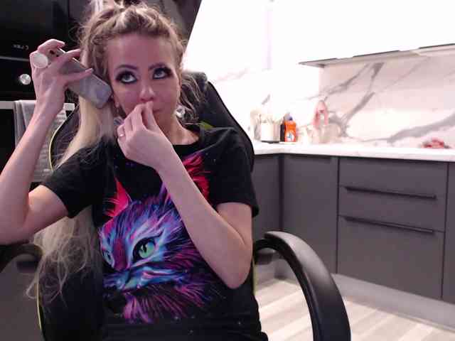 blondalina blondalina