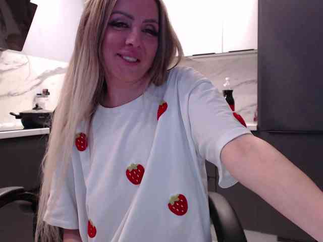 blondalina blondalina