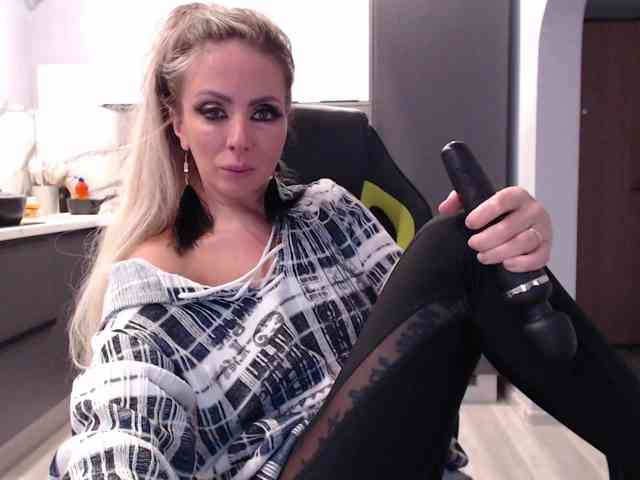 blondalina blondalina