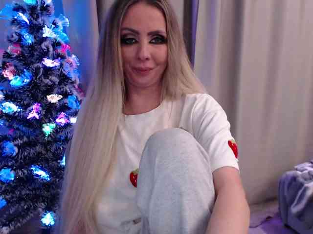 blondalina webcam