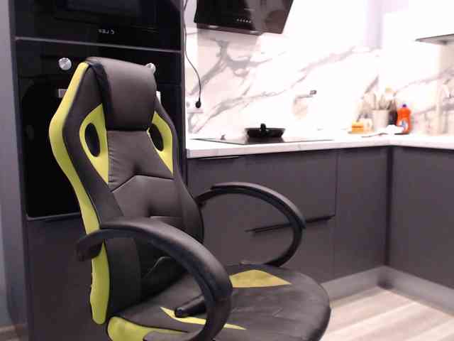 blondalina webcam