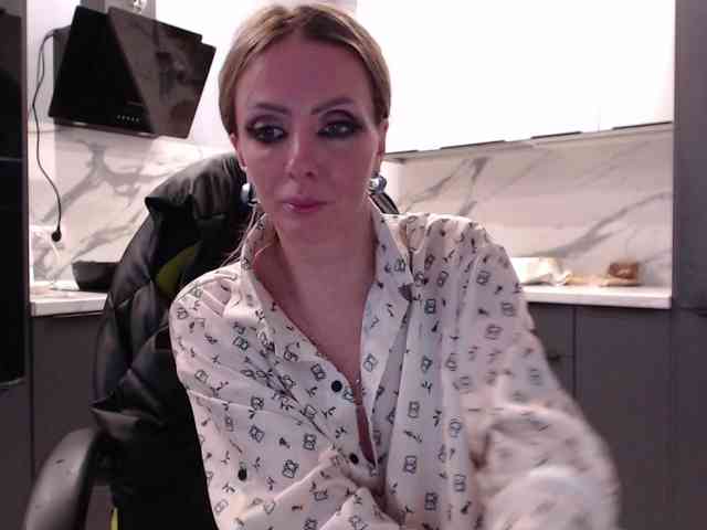 online cam Blondalina