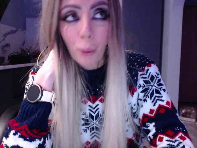 blondalina Live Webcam on BongaCams