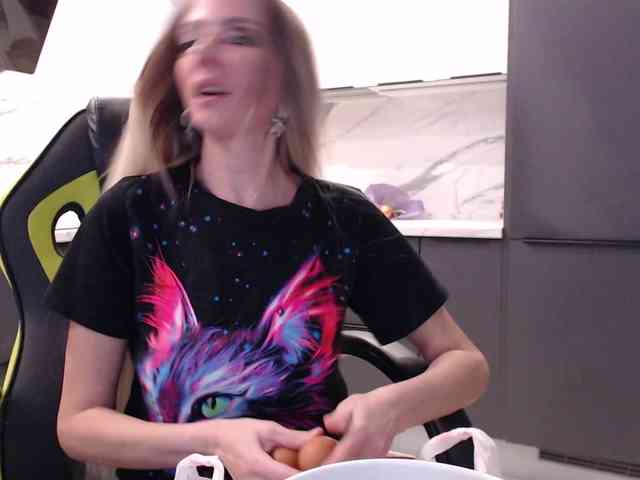 blondalina blondalina