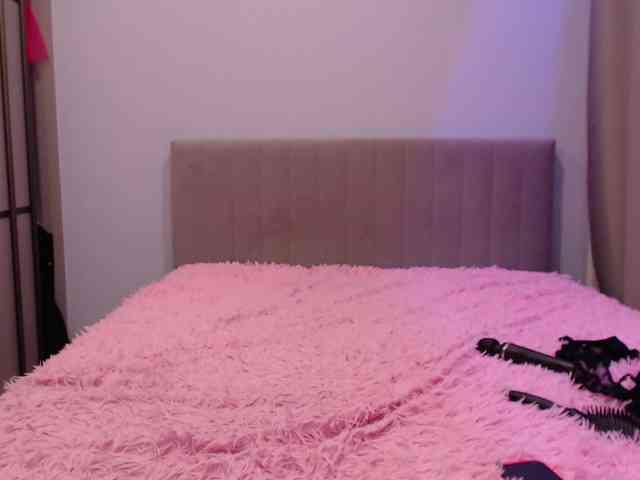 blondalina webcam