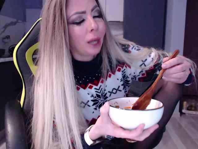 blondalina blondalina