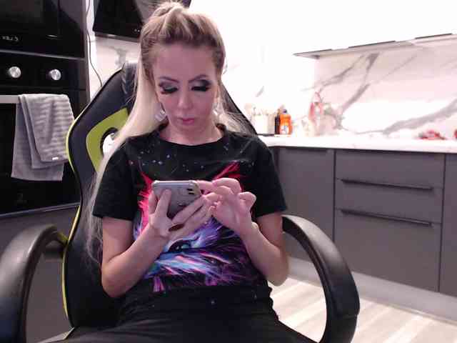 blondalina blondalina