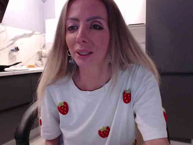 blondalina blondalina