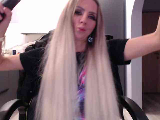 blondalina webcam