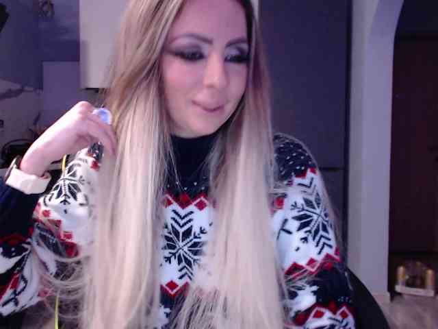 blondalina webcam