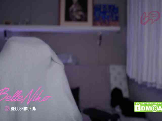 BelleNiko webcam