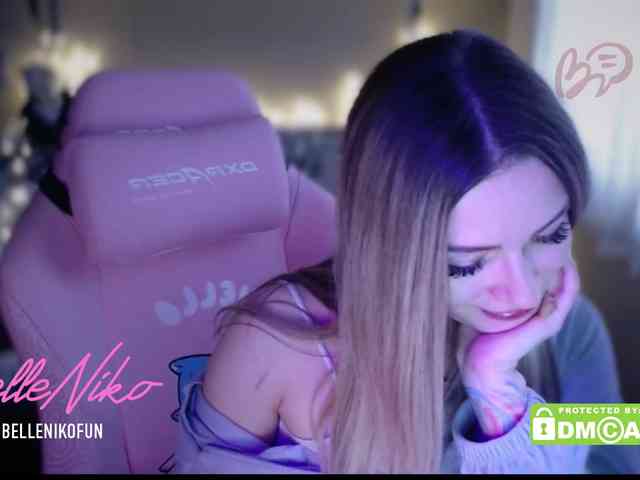 BelleNiko webcam