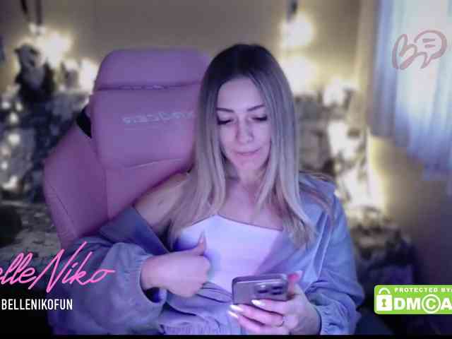 BelleNiko webcam