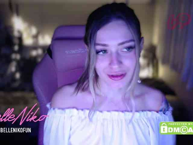 BelleNiko webcam