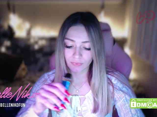 BelleNiko webcam
