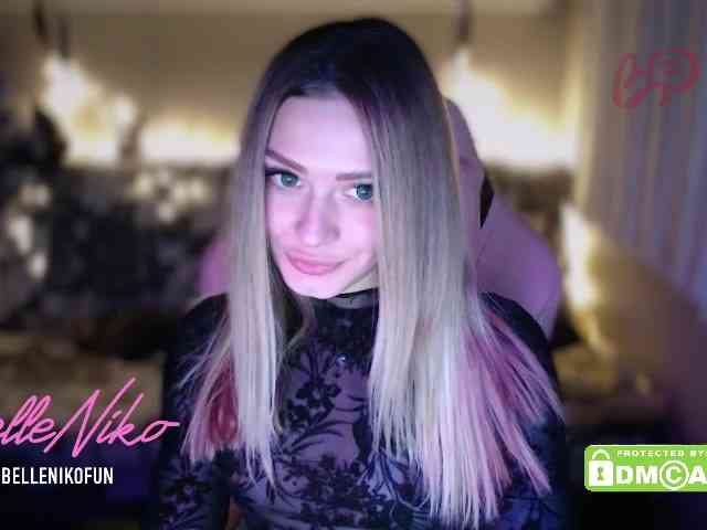 BelleNiko webcam