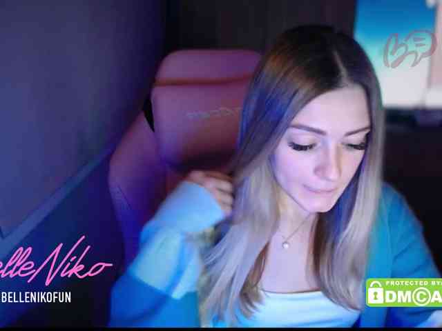 BelleNiko webcam