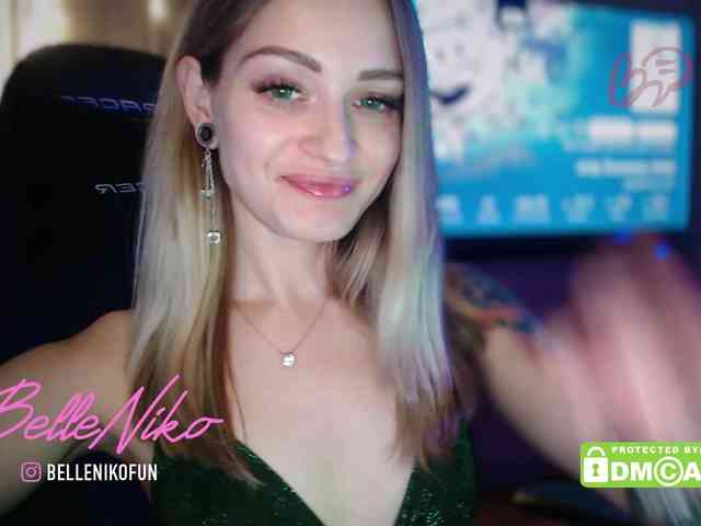 BelleNiko webcam