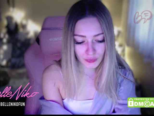 BelleNiko webcam