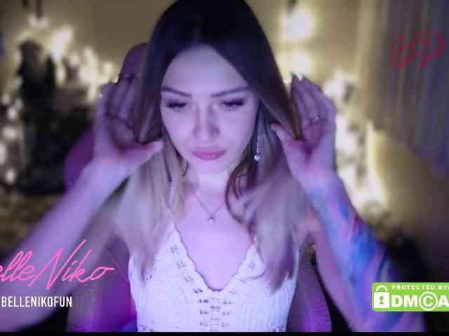 BelleNiko webcam