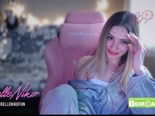 BelleNiko webcam
