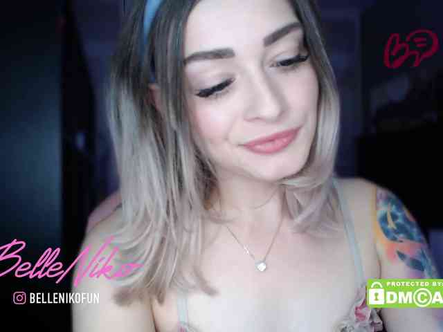 BelleNiko webcam