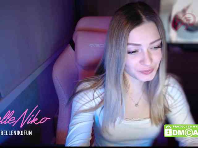 BelleNiko webcam