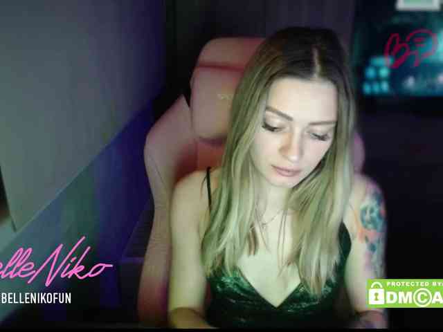 BelleNiko webcam