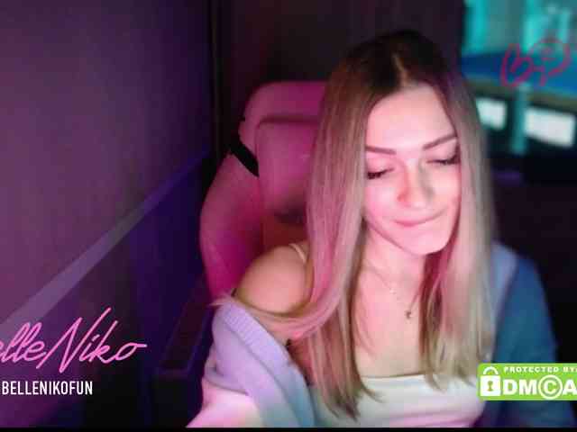 BelleNiko webcam