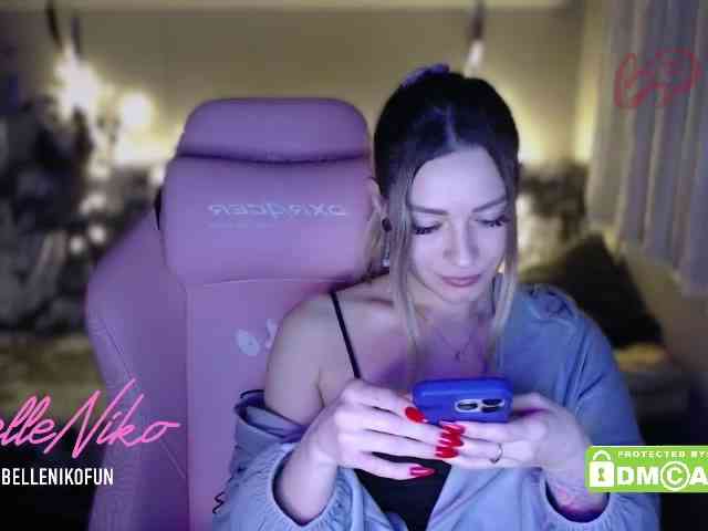 BelleNiko webcam