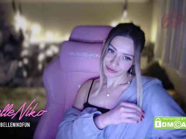 BelleNiko webcam