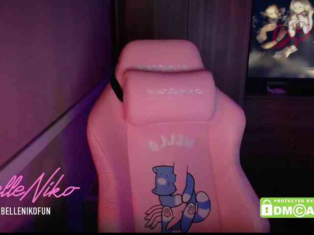 BelleNiko webcam
