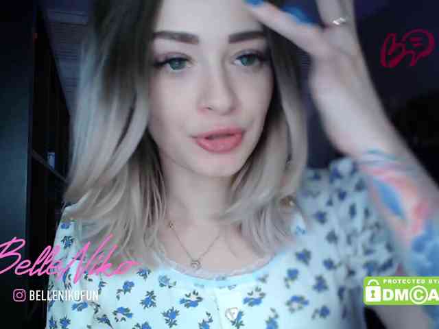 BelleNiko webcam