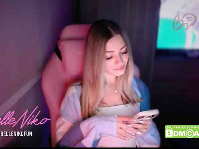 BelleNiko webcam