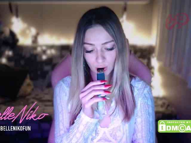 BelleNiko webcam