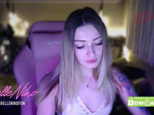 BelleNiko webcam