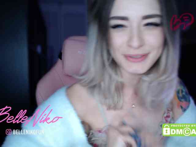 BelleNiko webcam