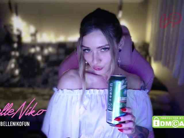 BelleNiko webcam