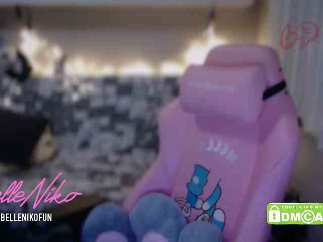 BelleNiko webcam