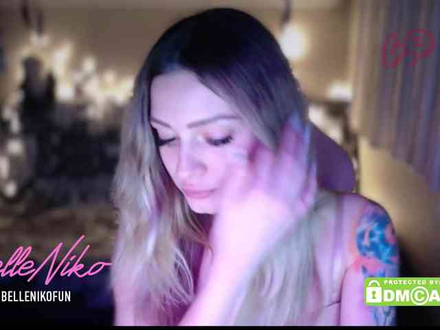 BelleNiko webcam