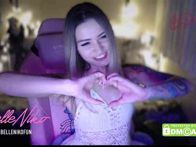 BelleNiko webcam