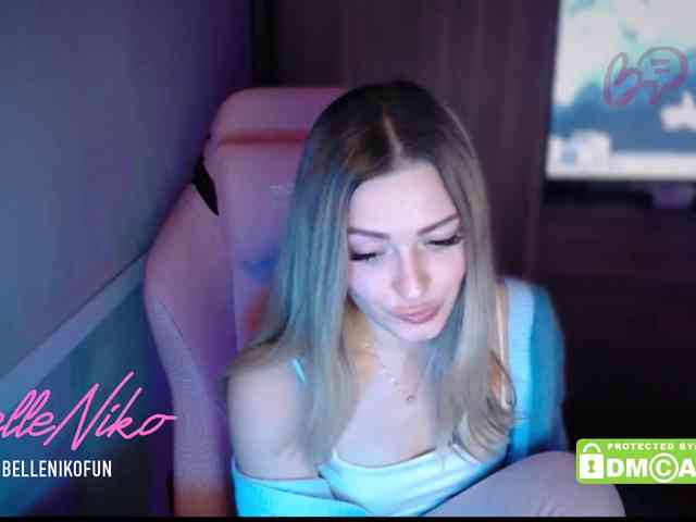 BelleNiko webcam