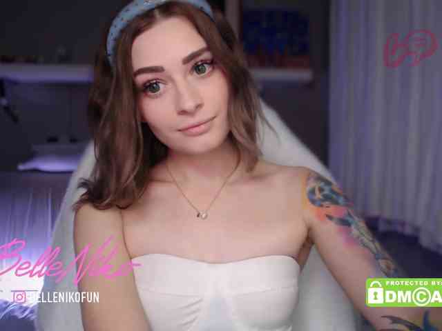 BelleNiko webcam