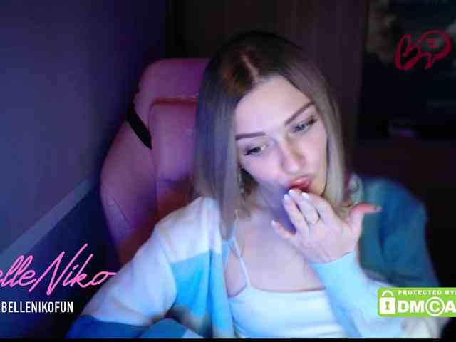 BelleNiko webcam