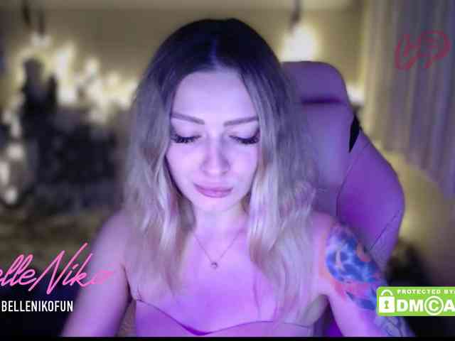 BelleNiko webcam