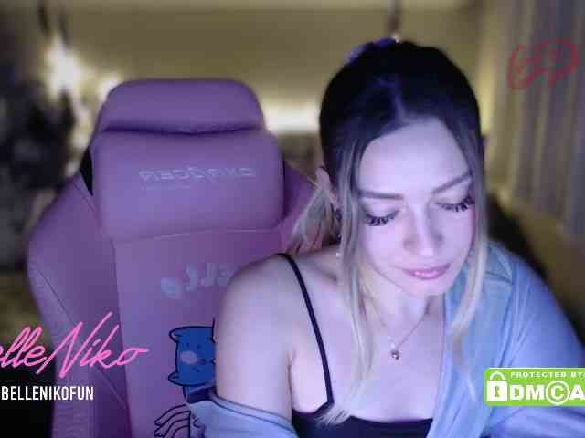 BelleNiko webcam