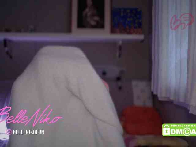 BelleNiko webcam