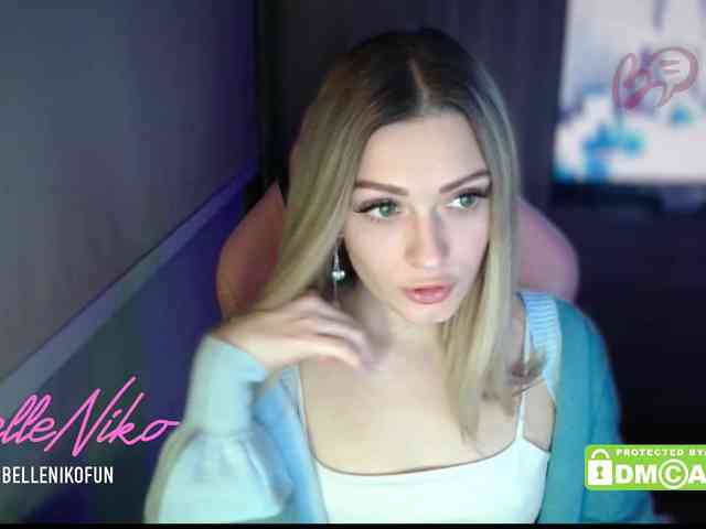 BelleNiko webcam